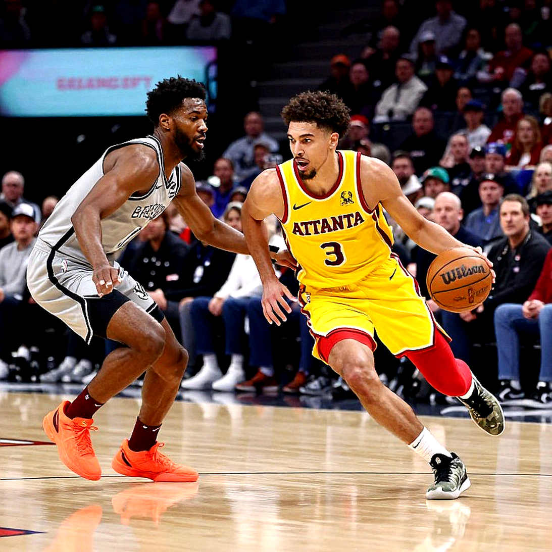 Klay Thompson khen Giannis mỗi ngày, còn Miami Heat thì không có một dòng giao dịch nào